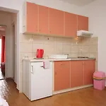 With Parking Space Zivogosce - Porat, Makarska - 6700