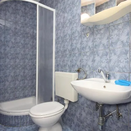Apartament With A Parking Space Zivogosce - Porat, Makarska - 6700 Igrane