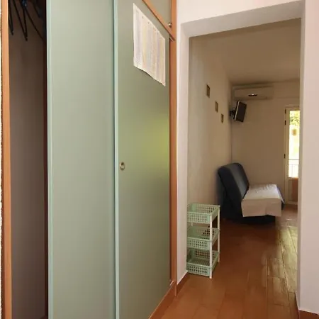 With A Parking Space Zivogosce - Porat, Makarska - 6700 Apartament
